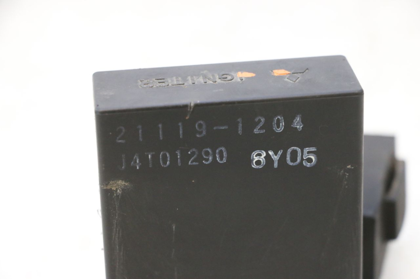 photo de CDI UNIT KAWASAKI GPX F ZX750F 750 (1986 - 1990) - Component detail
