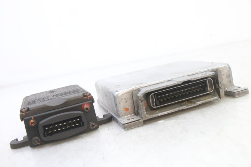 photo de CDI UNIT BMW K 75 RT 750 (1989 - 1997) - Technical close-up