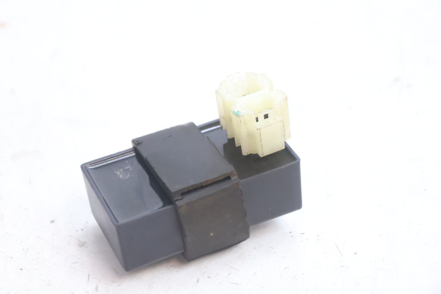 photo de CDI UNIT LONGJIA LJ50QT 8M 2T 50 (2010 - 2017) - Alternative perspective