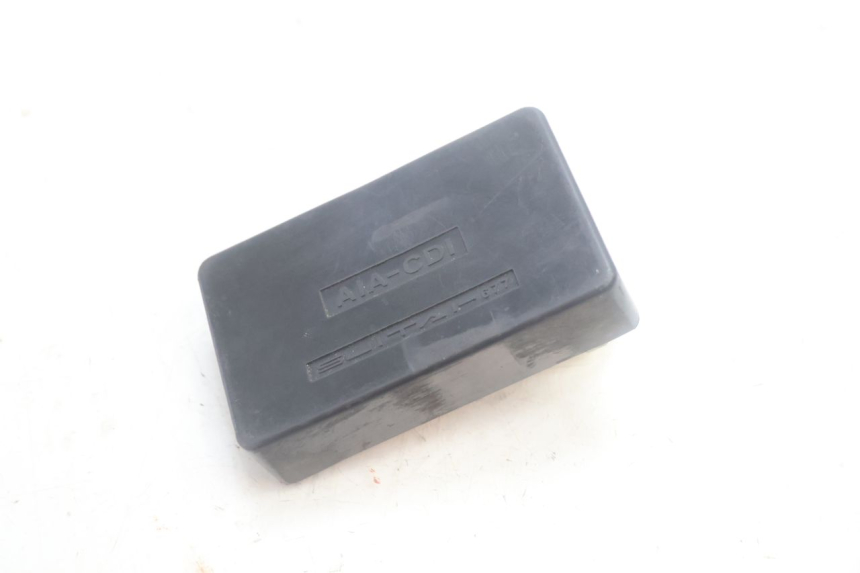 photo de CDI UNIT SYM MIO 50 (2005 - 2010) - Alternative perspective