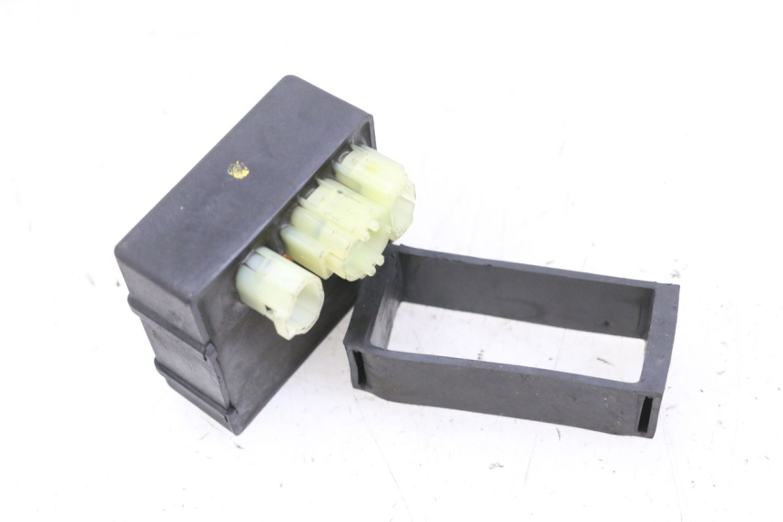 photo de CDI UNIT PIAGGIO NEW TYPHOON 50 (2018 - 2021) - Alternative perspective