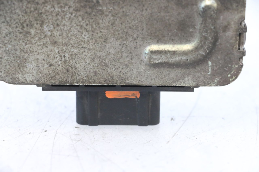 photo de CDI UNIT HONDA PCX (JF57/JF64) 125 (2014 - 2018) - Technical close-up