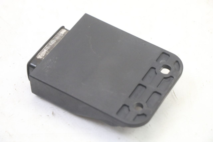 photo de CDI UNIT APRILIA SCARABEO GT TOURING 125 (1999 - 2005) - Technical close-up