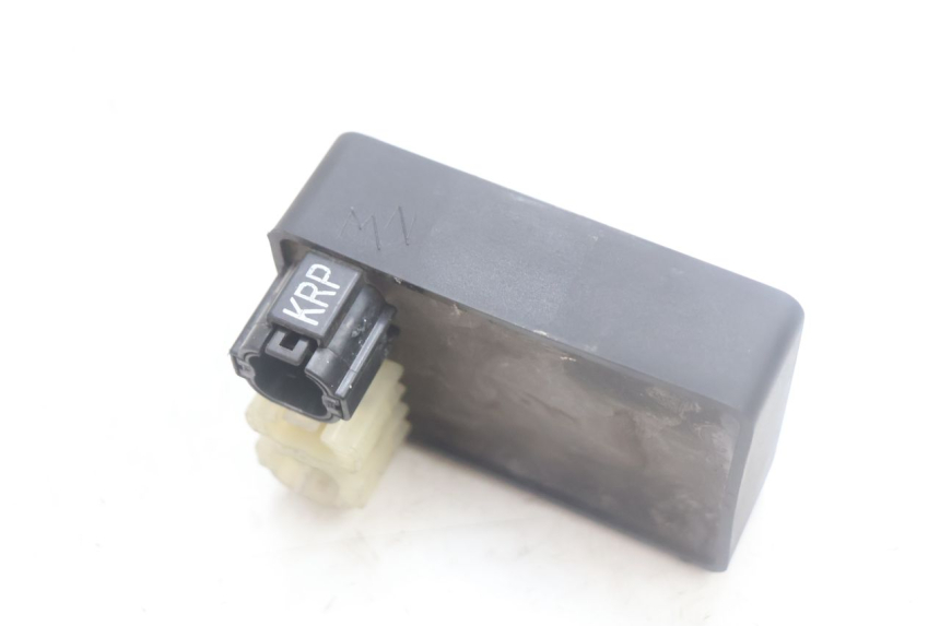 photo de CDI UNIT HONDA SCV LEAD 100 (2003 - 2007) - Zoom on usage condition