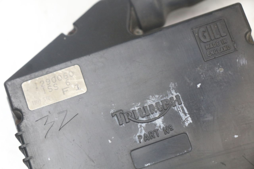 photo de CDI UNIT TRIUMPH SPEED TRIPLE T301 900 (1994 - 1996) - Zoom on usage condition