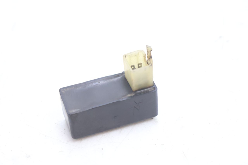photo de CDI UNIT PEUGEOT SPEEDFIGHT 2 AC 50 (2000 - 2009) - Alternative perspective
