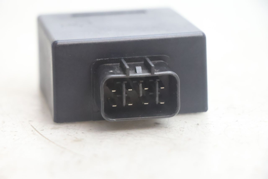 photo de CDI UNIT PEUGEOT STREETZONE NAKED 2T 50 (2014 - 2018) - Alternative perspective