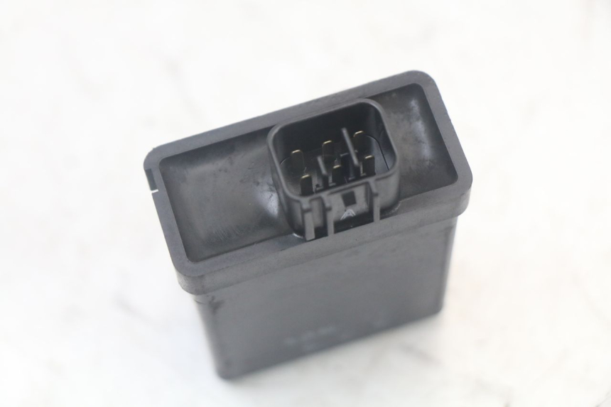 photo de CDI UNIT MBK STUNT NAKED 50 (2004 - 2018) - Zoom on usage condition