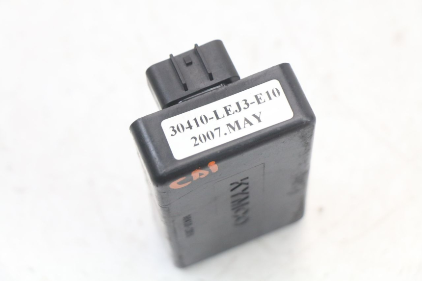 photo de CDI UNIT KYMCO SUPER 8 125 (2008 - 2015) - Markings and original references