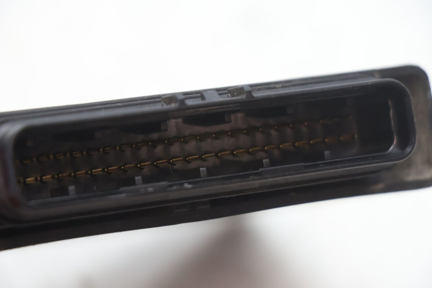 photo de CDI UNIT SUZUKI SV S 650 (2003 - 2009) - Technical close-up
