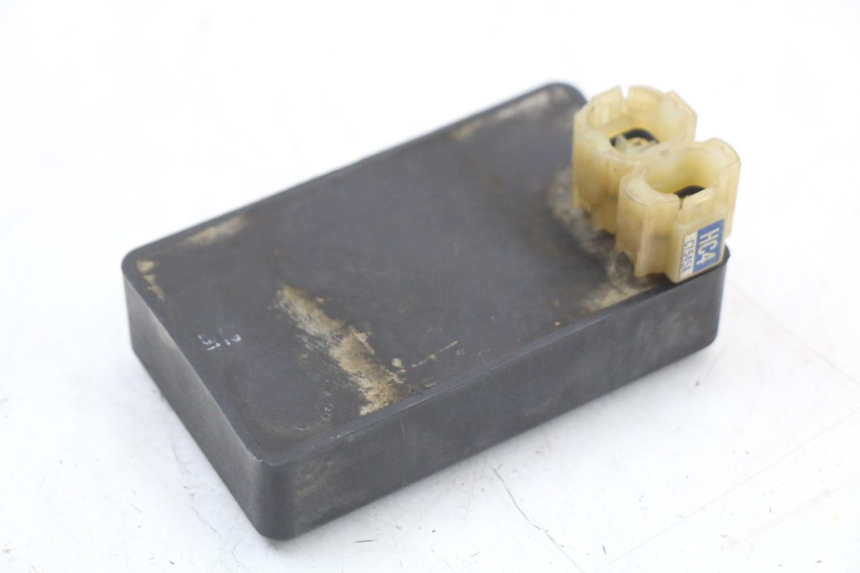 photo de CDI UNIT HONDA TRX 300 (1988 - 2000) - Alternative perspective