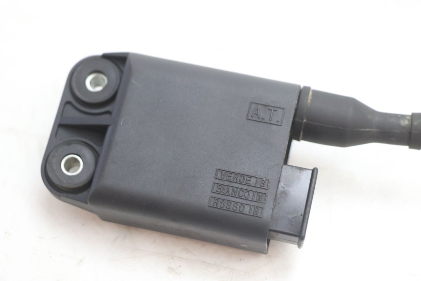 photo de CDI UNIT PIAGGIO TYPHOON 50 (2000 - 2009) - Component detail