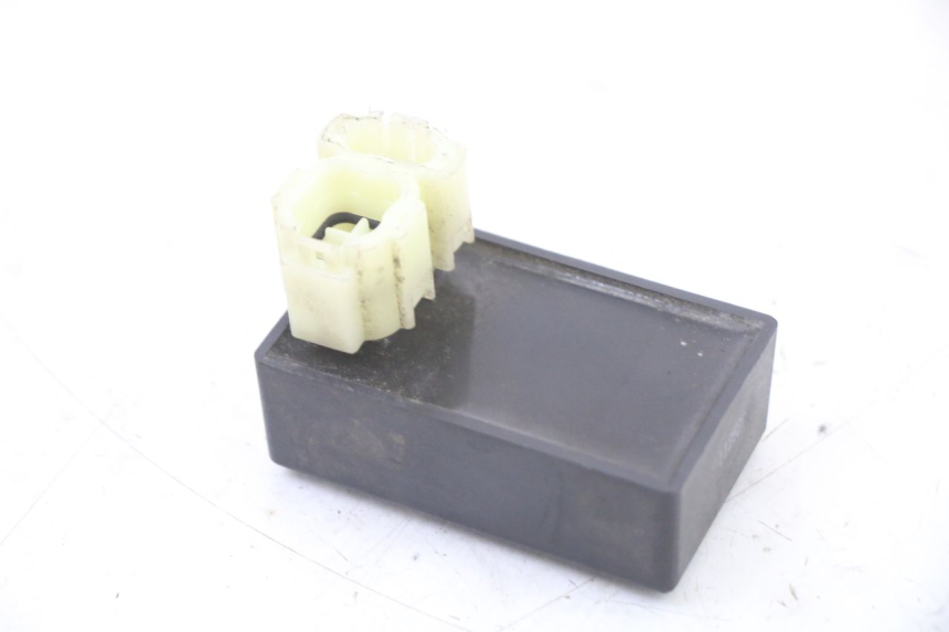 photo de CDI UNIT UNIVERSAL BIKE ZN50QT-11B 50 (2018 - 2021) - Zoom on usage condition