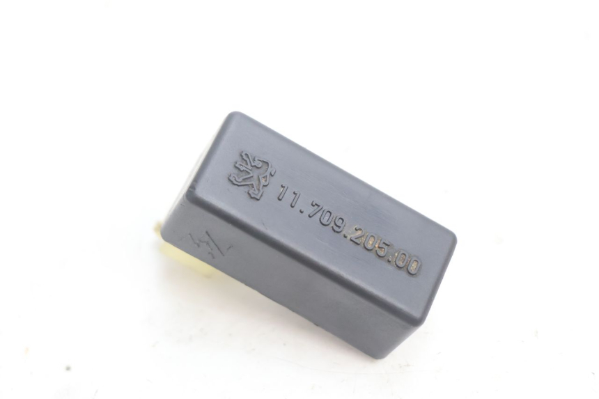 photo de CDI UNIT PEUGEOT VIVACITY 50 (2004 - 2009) - Zoom on usage condition