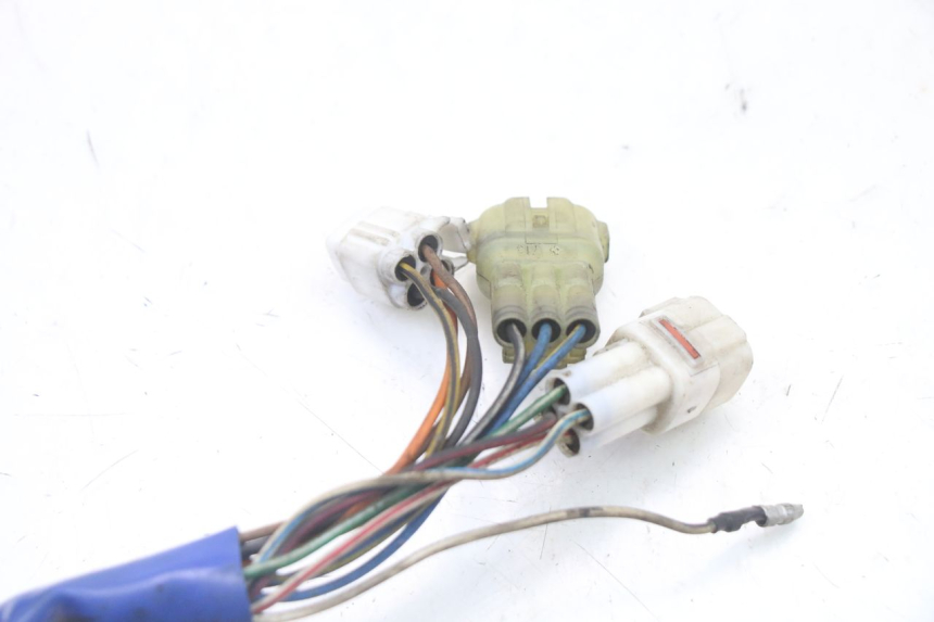 photo de CDI UNIT YAMAHA YP MAJESTY 125 (2007 - 2010) - Fixing points details