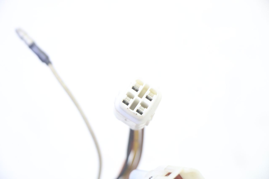 photo de CDI UNIT YAMAHA YP MAJESTY 125 (2007 - 2010) - Surface and material condition