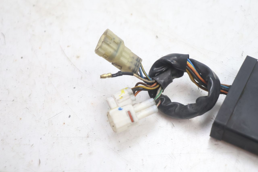 photo de CDI UNIT YAMAHA YP MAJESTY 125 (2002 - 2006) - Zoom on usage condition