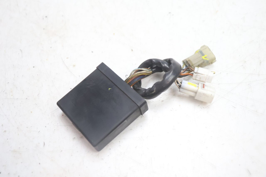 photo de CDI UNIT YAMAHA YP MAJESTY 125 (2002 - 2006) - Alternative perspective