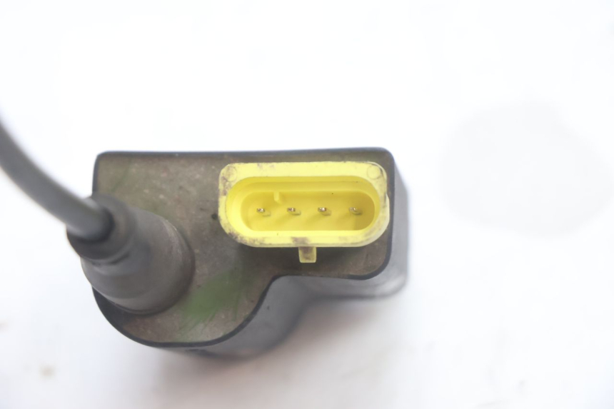 photo de CDI UNIT PIAGGIO ZIP 4T 50 (2006 - 2017) - Fixing points details