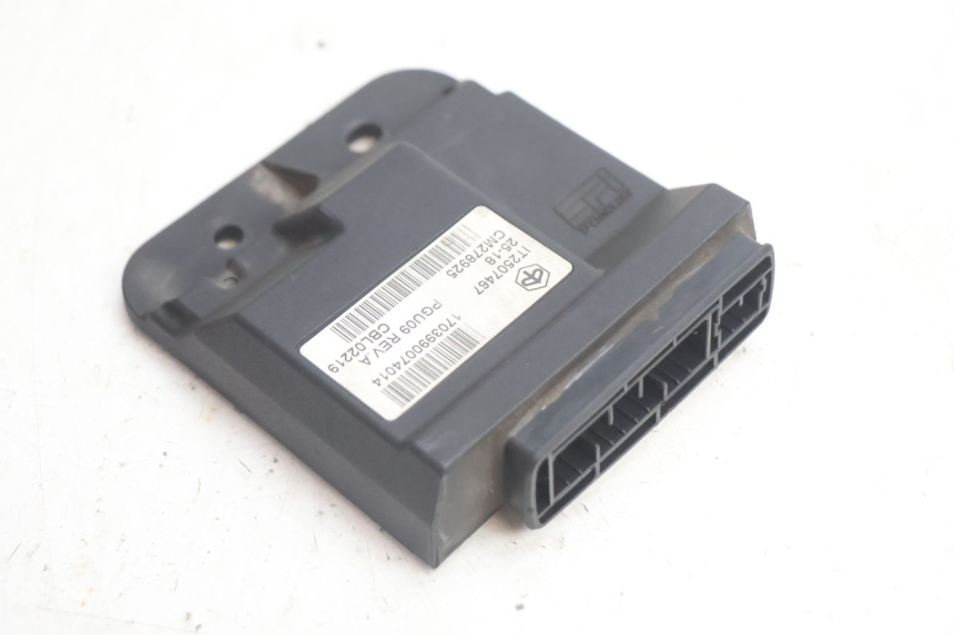 photo de CDI UNIT PIAGGIO ZIP 4T 50 (2018 - 2020) - Zoom on usage condition