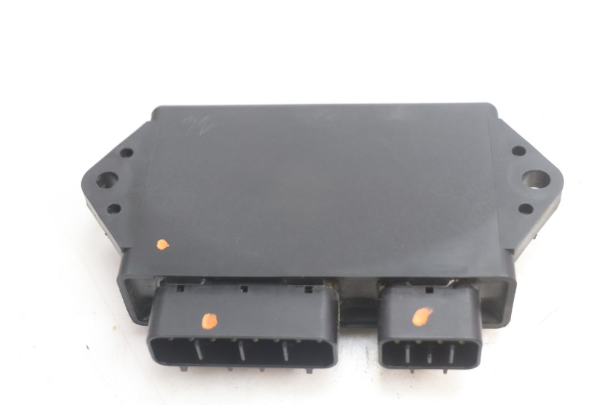 photo de CDI UNIT KAWASAKI ZX-6R ZX6R 600 (2000 - 2002) - Technical close-up