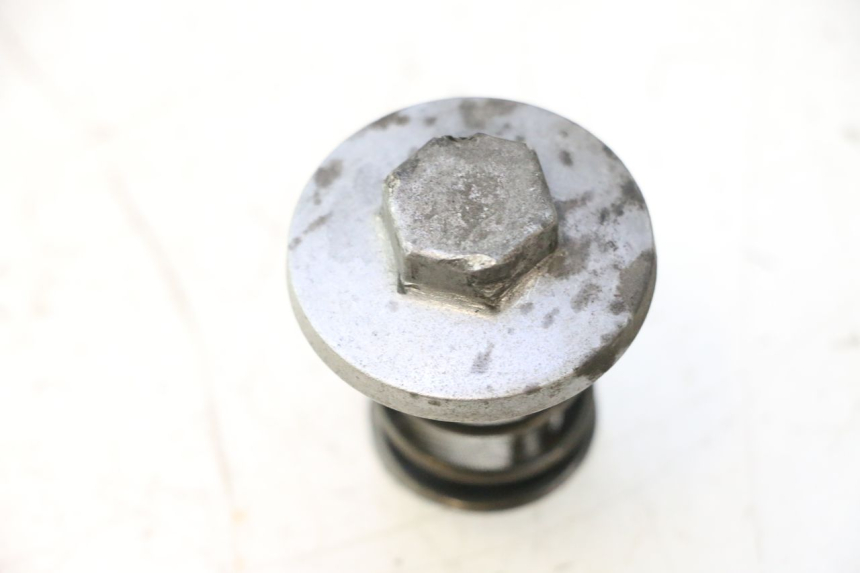 photo de OIL SUMP PLUG KYMCO AGILITY 16+ 4T 50 (2018 - 2023) - Alternative perspective