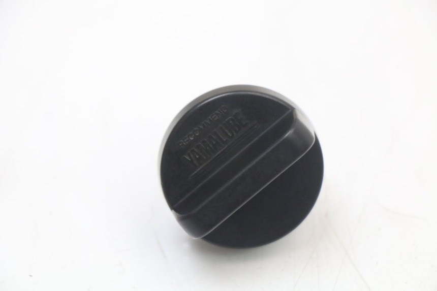 photo de ENGINE OIL CAP YAMAHA FJR ABS 1300 (2006 - 2012) - Alternative perspective