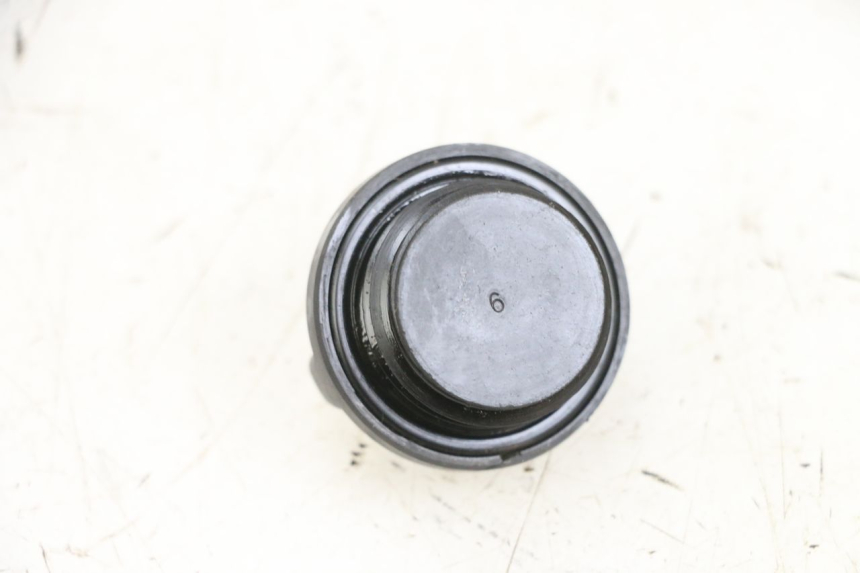 photo de ENGINE OIL CAP YAMAHA FZ6 N FAZER 600 (2004 - 2006) - Component detail