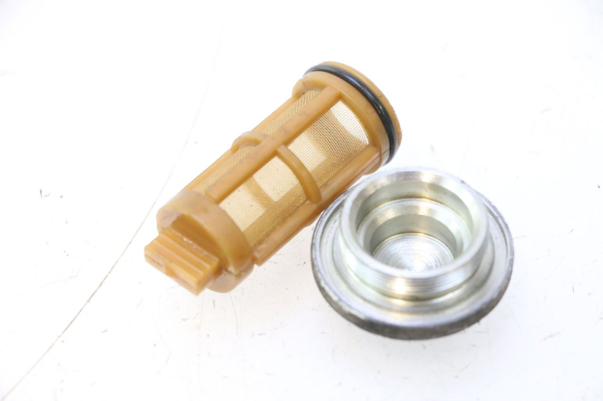 photo de ENGINE OIL CAP PIAGGIO LIBERTY IGET S 125 (2016 - 2020) - Component detail
