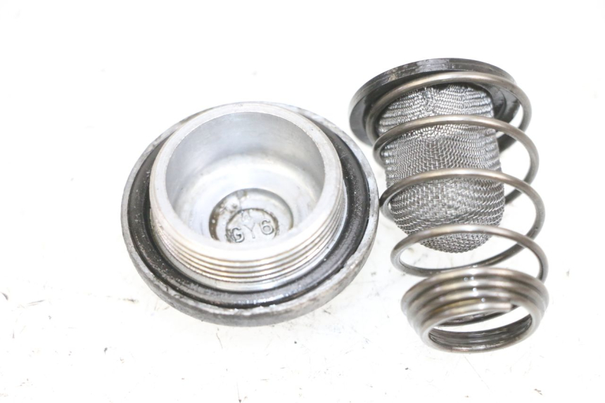 photo de ENGINE OIL CAP KYMCO LIKE 125 (2009 - 2016) - Main view