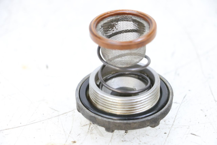 photo de ENGINE OIL CAP YAMAHA NEOS NEO'S 4T 50 (2008 - 2016) - Zoom on usage condition