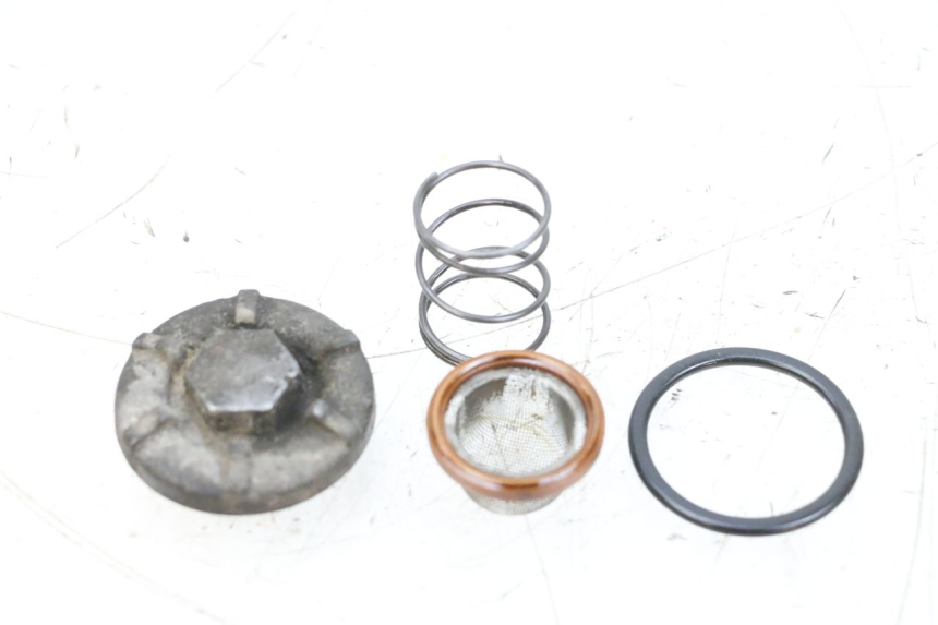 photo de ENGINE OIL CAP YAMAHA NEOS NEO'S 4T 50 (2008 - 2016) - Alternative perspective