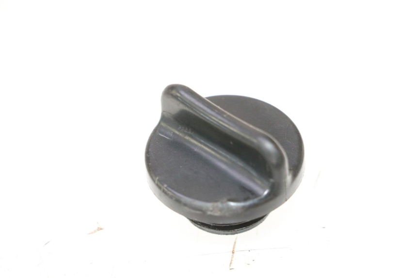 photo de ENGINE OIL CAP SUZUKI SV S 650 (2003 - 2009) - Main view