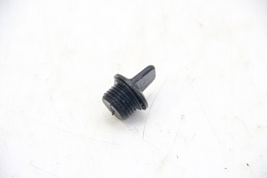 photo de OIL PAN PLUG APRILIA SX 50 (2011 - 2017) - Zoom on usage condition