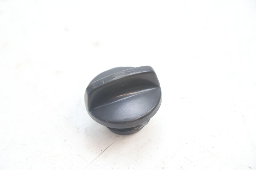 photo de ENGINE OIL CAP HONDA VFR FI RC46 800 (1998 - 2001) - Component detail