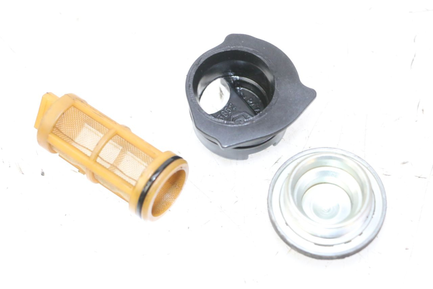 photo de ENGINE OIL CAP PIAGGIO XEVO - X EVO 125 (2007 - 2017) - Main view