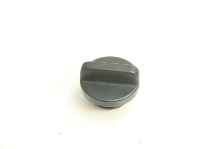 photo de ENGINE OIL CAP YAMAHA YZF R6 600 (2008 - 2009) - Component detail
