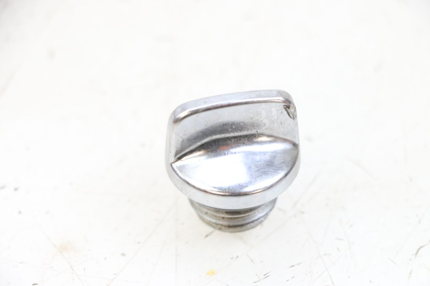 photo de ENGINE OIL CAP KYMCO ZING 125 (1997 - 2003) - Main view