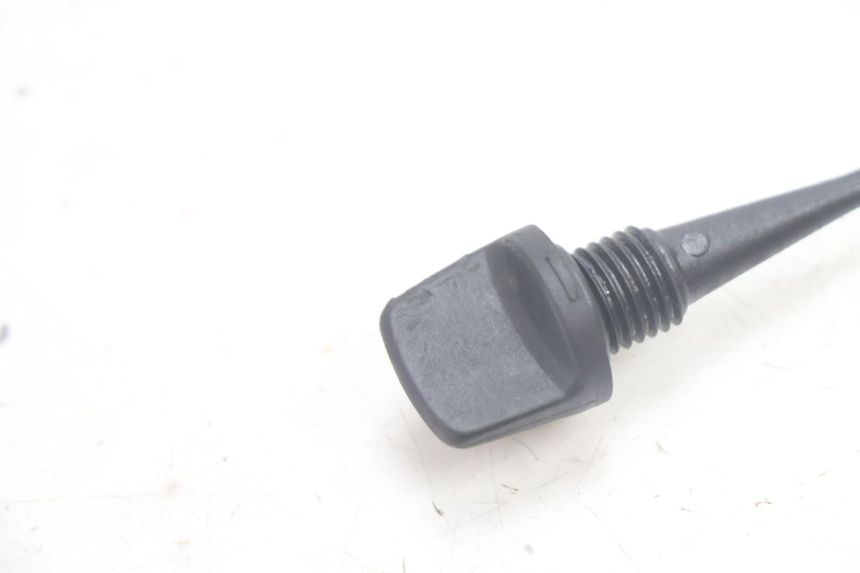 photo de REAR WHEEL SHAFT CAP PIAGGIO LIBERTY 50 (1998 - 2003) - Zoom on usage condition