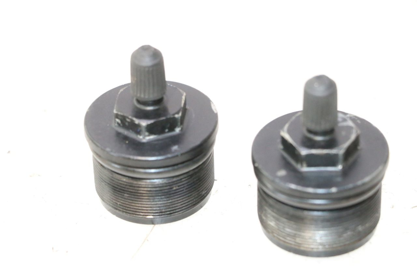 photo de FORK CAP SUZUKI DR S 600 (1985 - 1989) - Main view