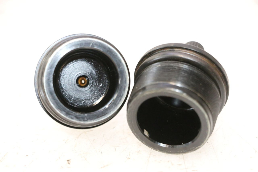 photo de FORK CAP SUZUKI DR S 600 (1985 - 1989) - Zoom on usage condition