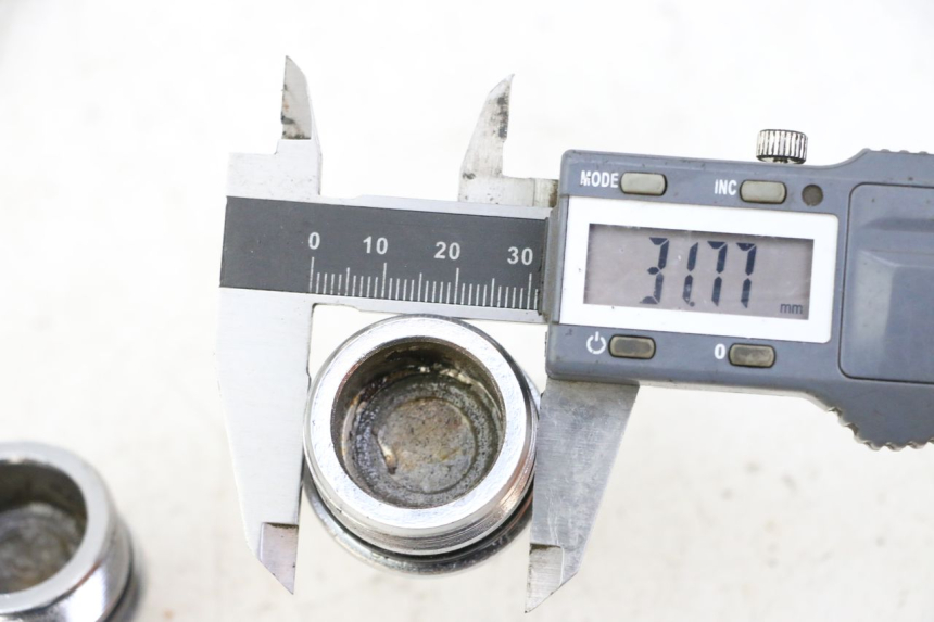 photo de FORK CAP KEEWAY K-LIGHT KLIGHT 125 (2018 - 2025) - Component detail