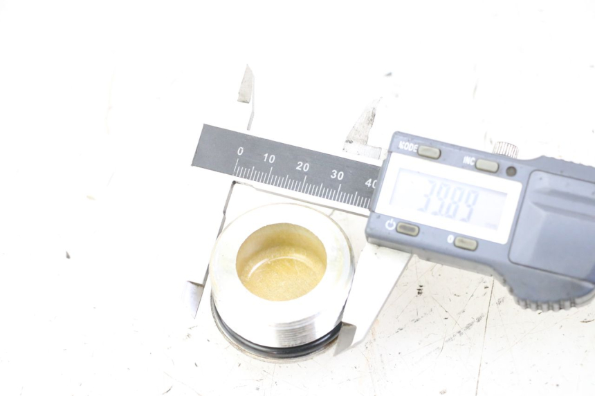 photo de FORK CAP YAMAHA FZ6 FAZER S2 600 (2007 - 2011) - Component detail