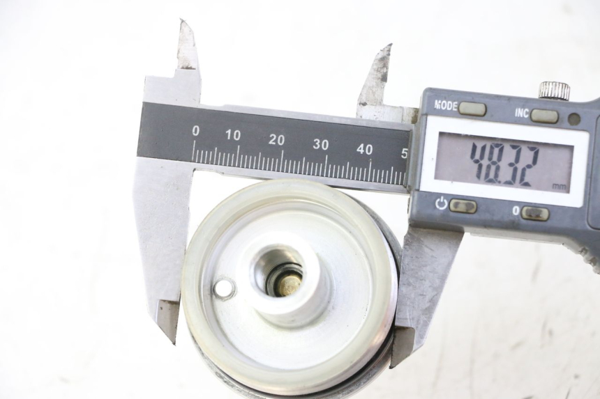 photo de FORK CAP YAMAHA YZ 125 (1998 - 2005) - Component detail