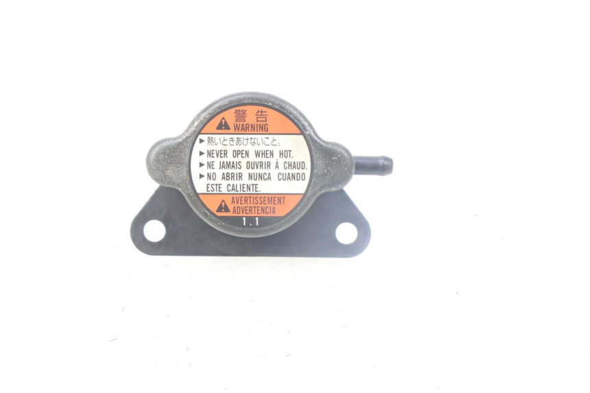 photo de RADIATOR CAP SUZUKI AN BURGMAN 400 (2006 - 2010) - Zoom on usage condition