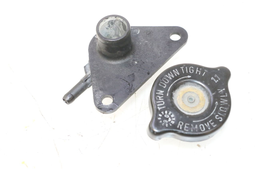 photo de RADIATOR CAP SUZUKI BURGMAN 125 (2007 - 2014) - Zoom on usage condition