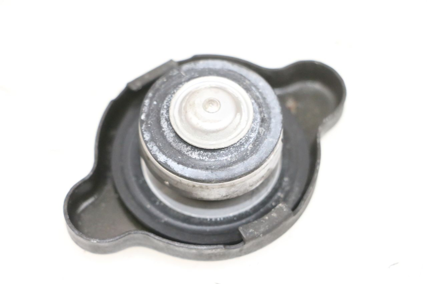 photo de RADIATOR CAP SUZUKI DL V STROM 1000 (2002 - 2007) - Component detail