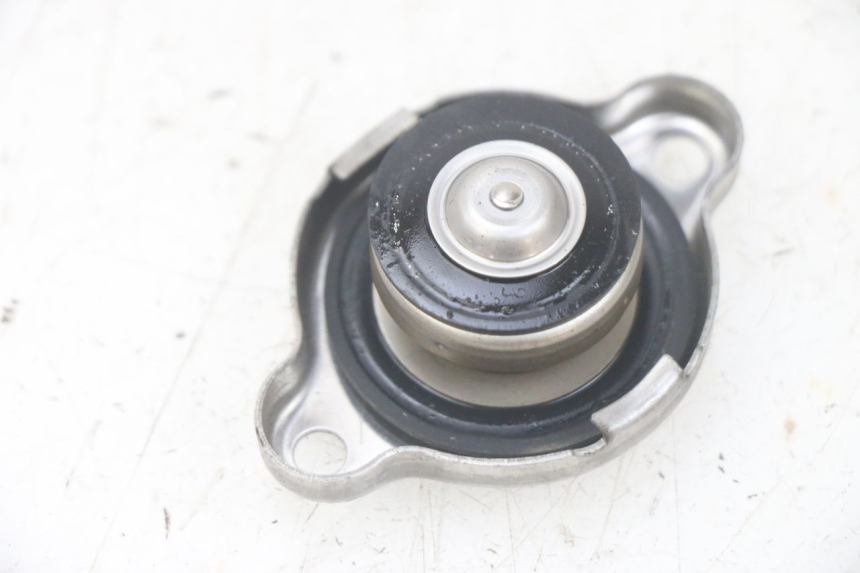 photo de RADIATOR CAP YAMAHA FJR ABS 1300 (2006 - 2012) - Component detail