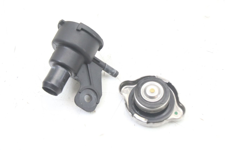 photo de RADIATOR CAP KYMCO GRAND DINK 125 (2008 - 2014) - Component detail