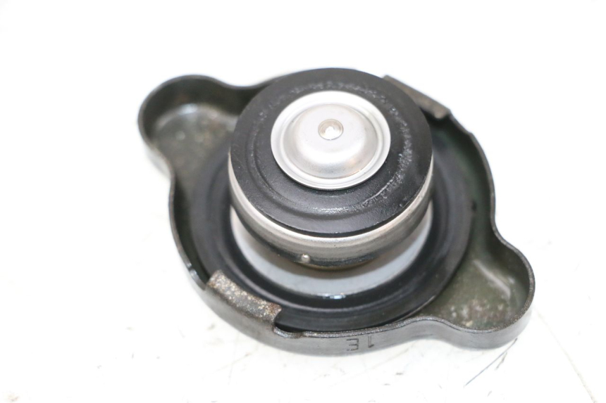 photo de RADIATOR CAP SUZUKI GSXR GSX-R 1000 (2003 - 2004) - Main view